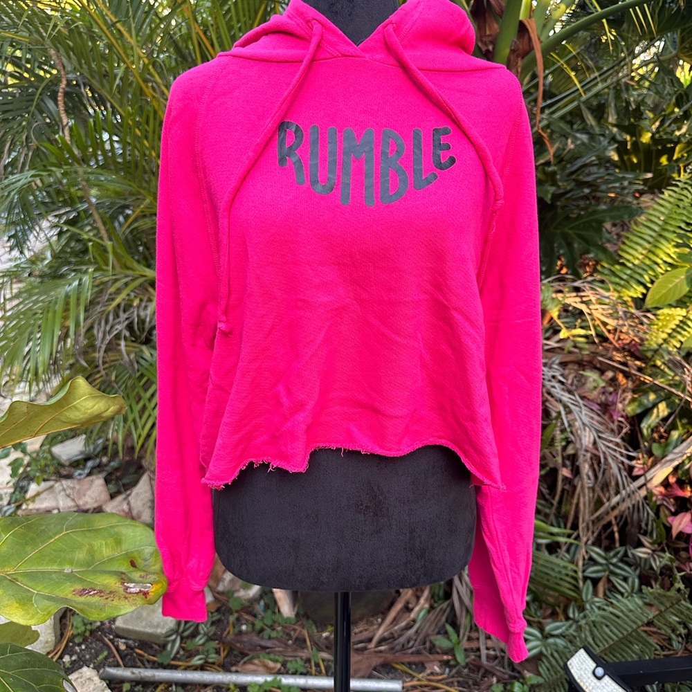 Pink hoodie below belly bottom soft💕